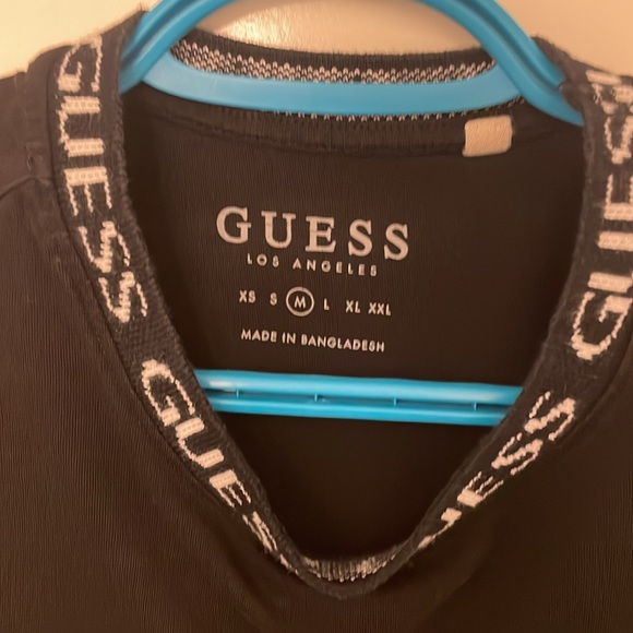 Mens guess t-shirt - Picture 3 of 3